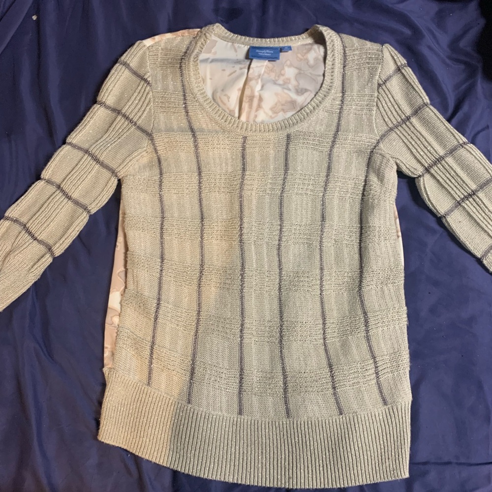 Simply Vera Vera Wang Cream and Gray Sweater